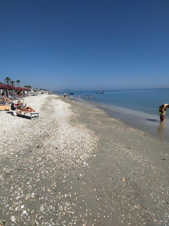 Apartamento La Perla Sul Mare Porto SantʼElpidio Exterior foto