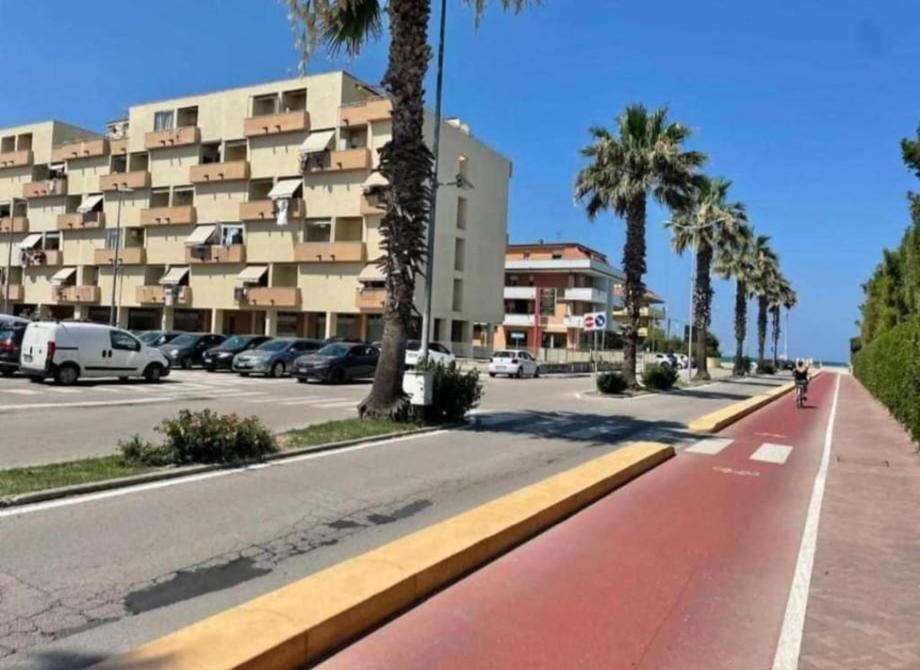 Apartamento La Perla Sul Mare Porto SantʼElpidio Exterior foto