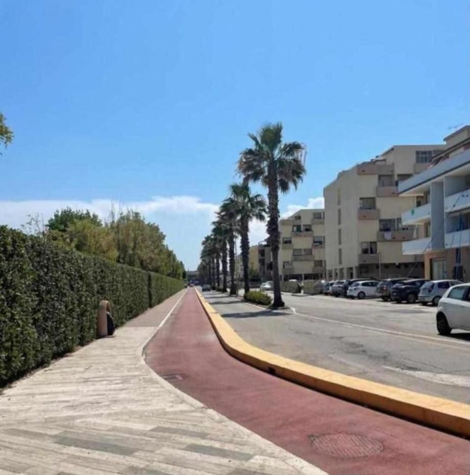 Apartamento La Perla Sul Mare Porto SantʼElpidio Exterior foto